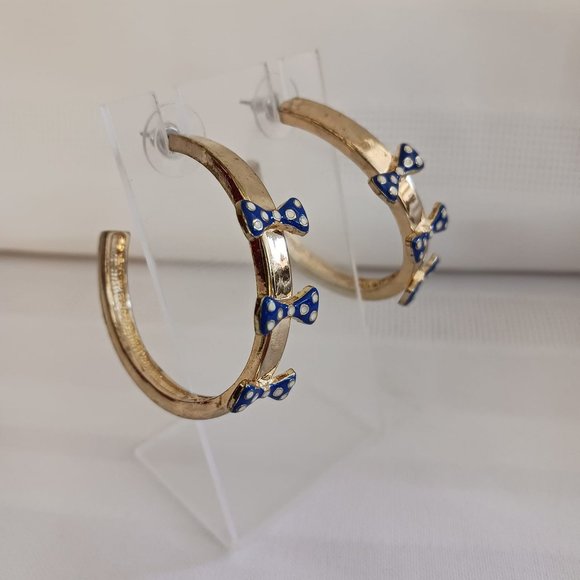 Beaded Necklace and Betsy Johnson Gold Tone Hoop Earrings Set - Picture 7 of 9